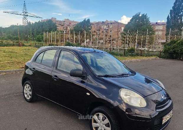 Nissan Micra