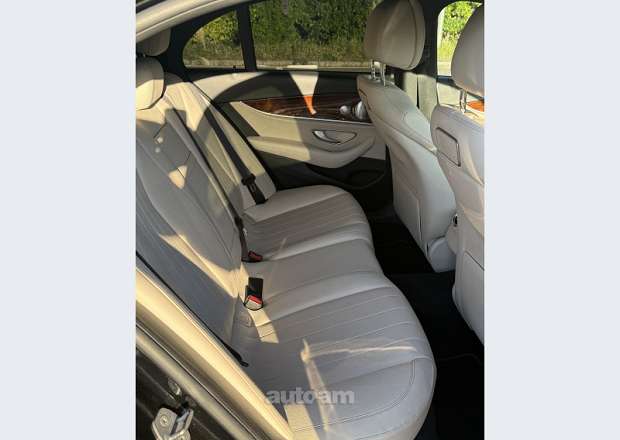 Mercedes-Benz E 300 2018 — լուսանկար 7