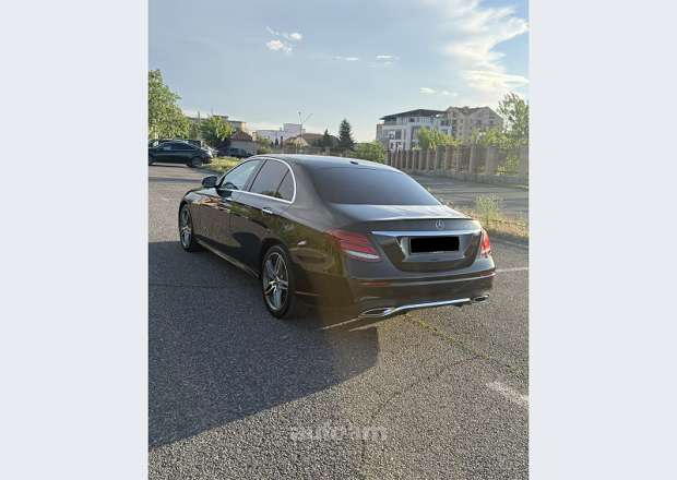 Mercedes-Benz E 300 2018 — լուսանկար 5