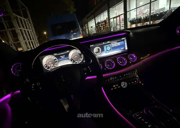 Mercedes-Benz E 300 2018 — լուսանկար 9