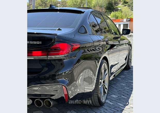 BMW 550