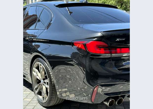 BMW 550