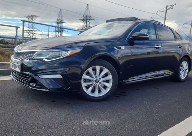 Kia Optima 2017 — լուսանկար 11