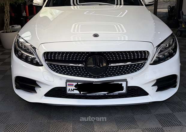 Mercedes-Benz C 200