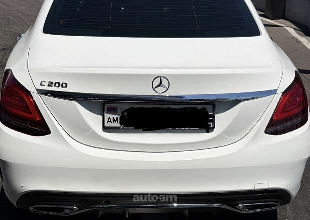 Mercedes-Benz C 200