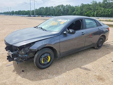 Hyundai Elantra  2023 