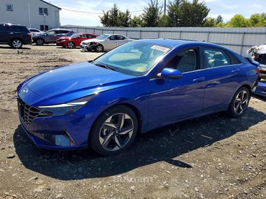 Hyundai Elantra  2020 