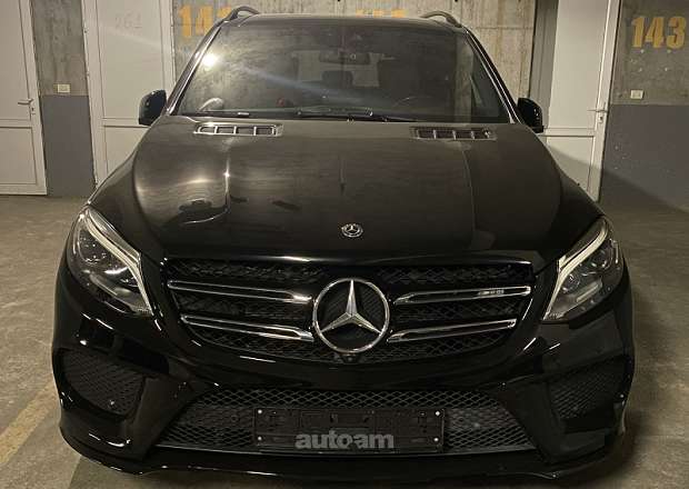 Mercedes-Benz GLE 43 AMG 2018 — photo 1