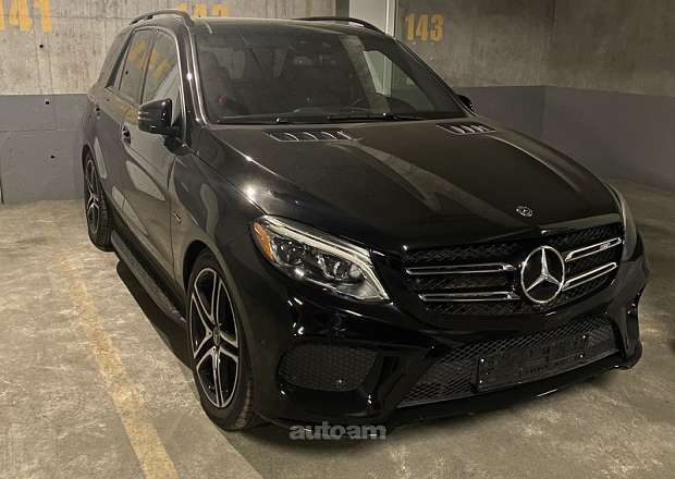 Mercedes-Benz GLE 43 AMG 2018 — photo 2