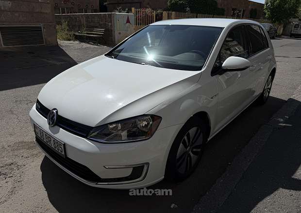 Volkswagen E-Golf 2016 — լուսանկար 3