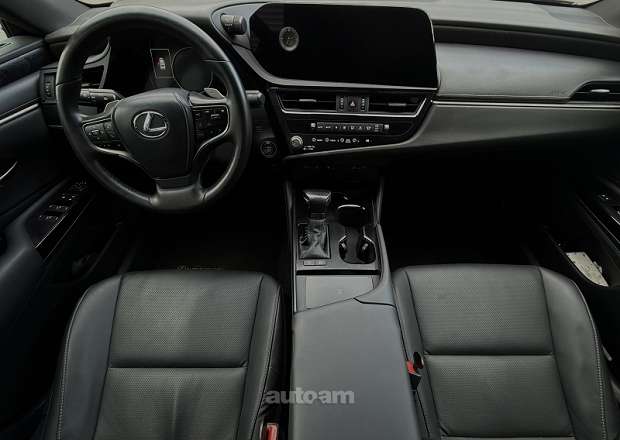 Lexus ES 300h
