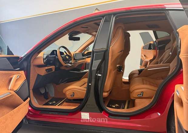 Ferrari Purosangue
