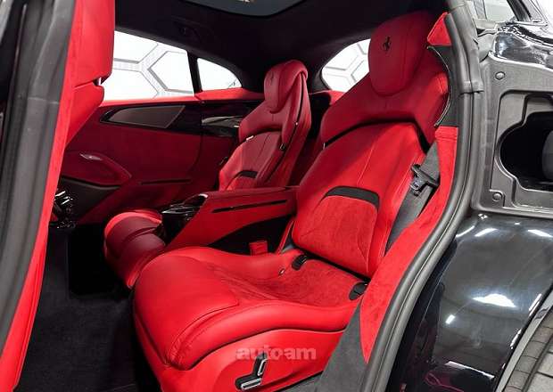 Ferrari Purosangue