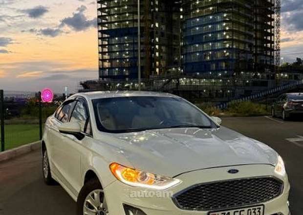Ford Fusion