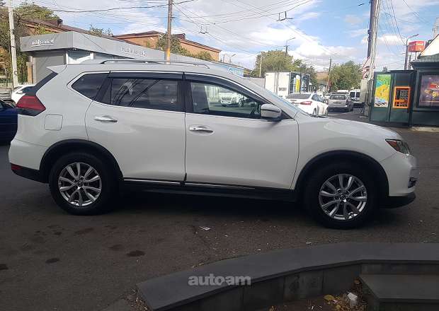 Nissan Rogue 2017 — լուսանկար 1