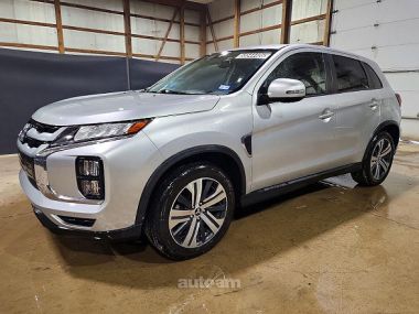 Mitsubishi Outlander  2024 