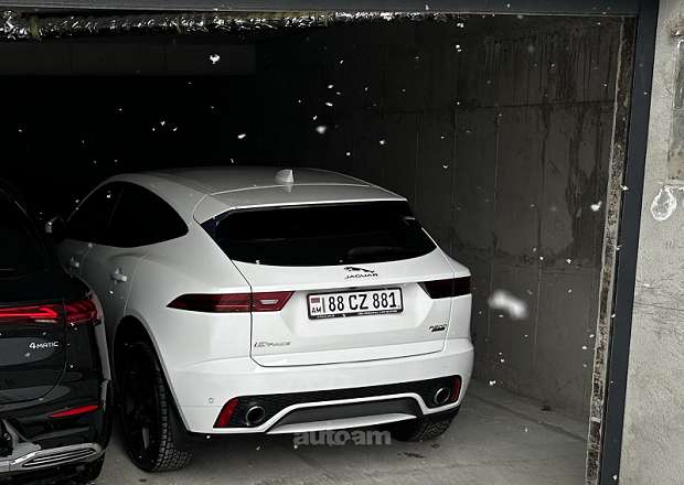 Jaguar E-Pace