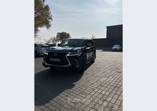Lexus LX 570