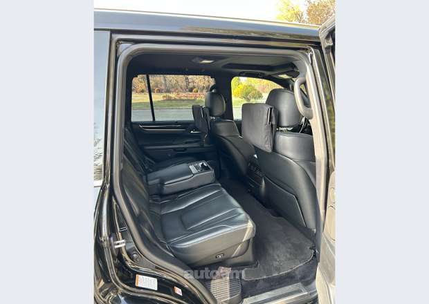 Lexus LX 570