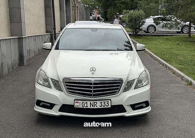Mercedes-Benz E 350 2010 — photo 2