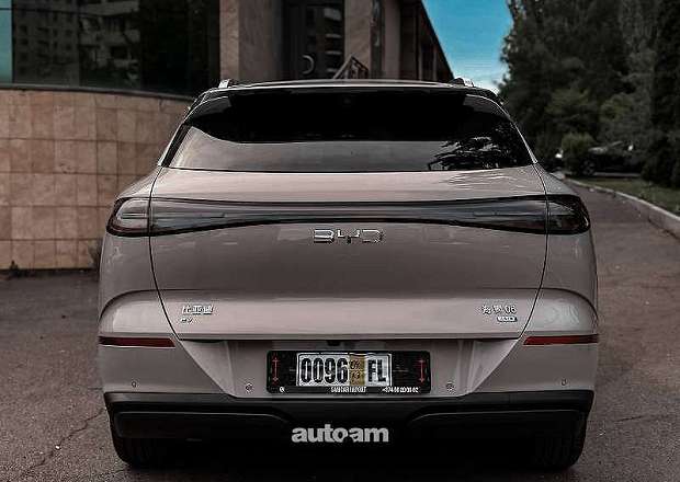 BYD SEA Lion 06