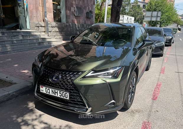Lexus UX 200 2022 — լուսանկար 4