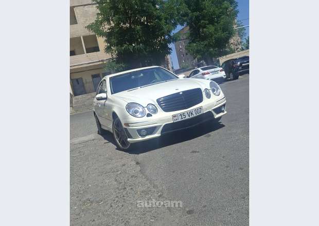 Mercedes-Benz E 350