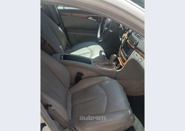 Mercedes-Benz E 350