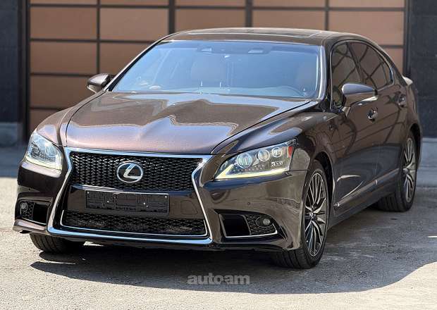 Lexus LS 460 L