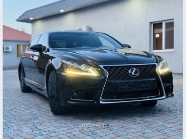 Lexus LS 460 L  2013 