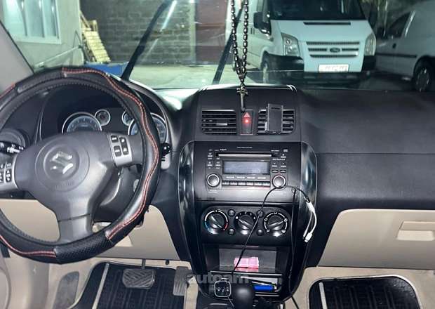 Suzuki SX 4