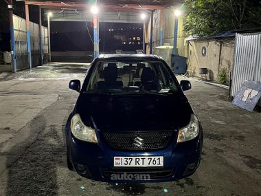 Suzuki SX 4  2010 