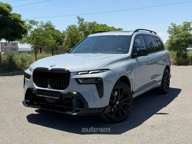 BMW X7  2023 