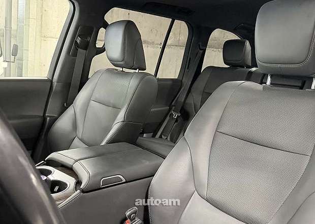 Toyota Land Cruiser 300 2022 — լուսանկար 13