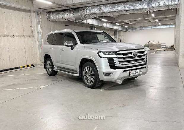 Toyota Land Cruiser 300 2022 — լուսանկար 1