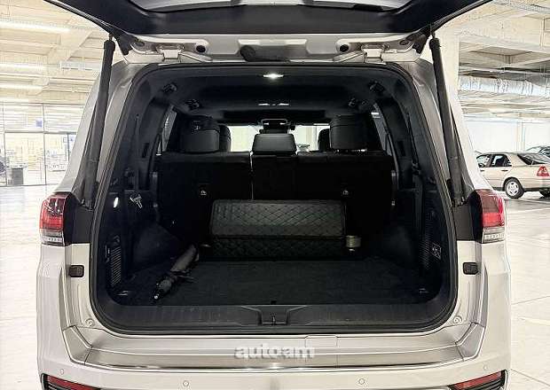 Toyota Land Cruiser 300 2022 — լուսանկար 14