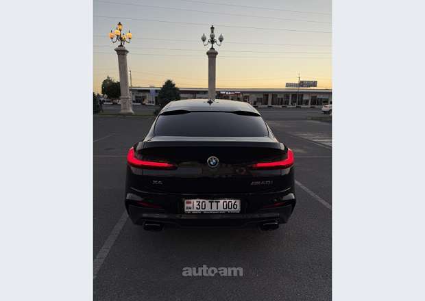 BMW X4 M