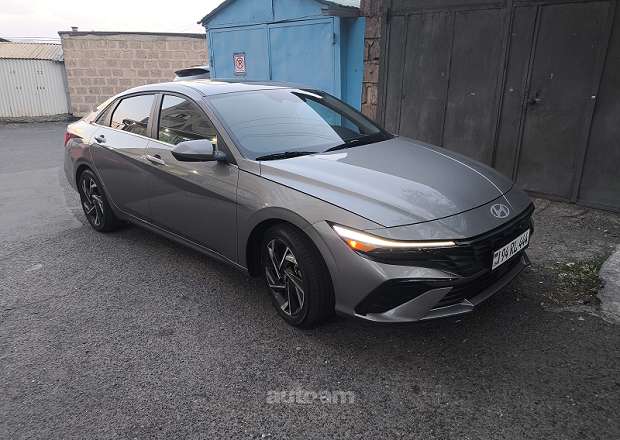Hyundai Elantra 2025 — լուսանկար 8