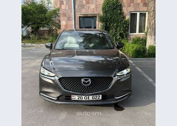Mazda 6