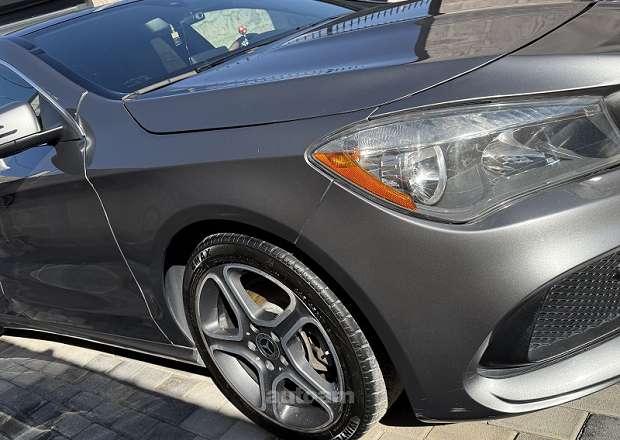 Mercedes-Benz CLA 250