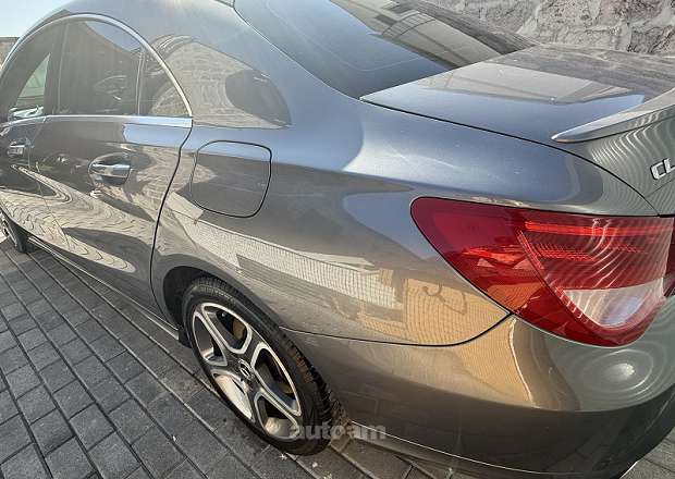 Mercedes-Benz CLA 250