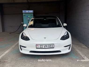 Tesla Model 3  2023 