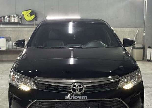 Toyota Camry 2015 — фото 2