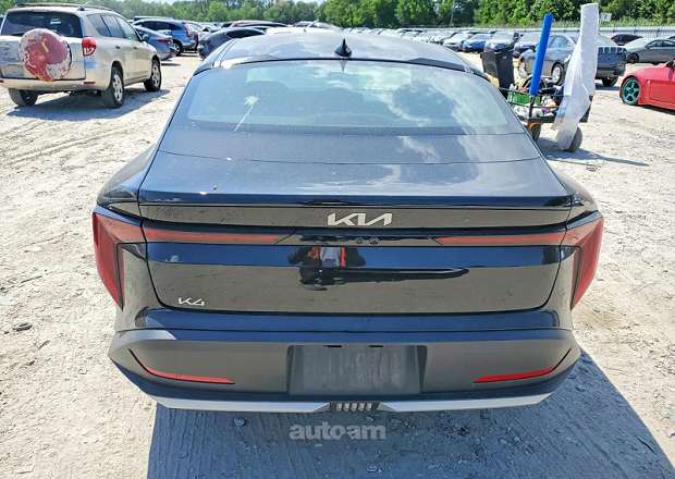 Kia K4