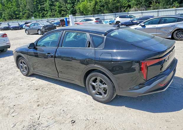 Kia K4