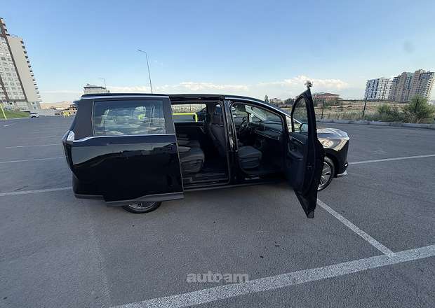 Maxus EV80