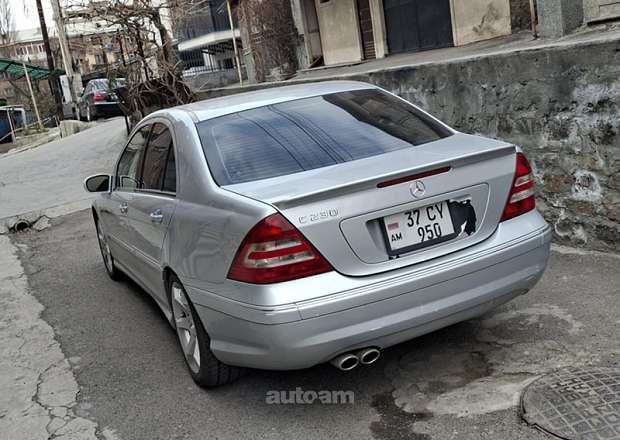 Mercedes-Benz C 230 2006 — լուսանկար 5