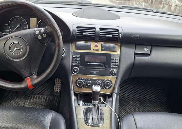 Mercedes-Benz C 230 2006 — լուսանկար 1