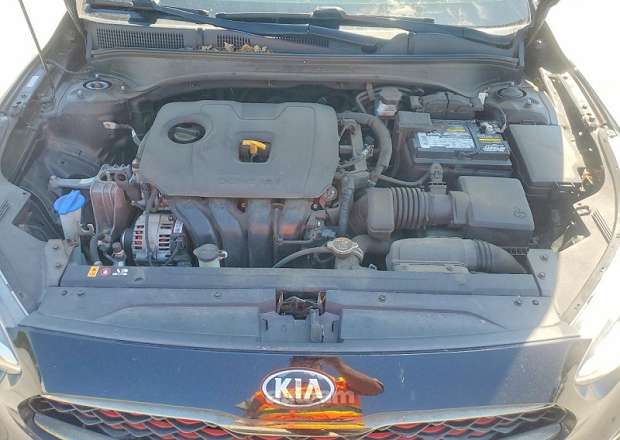 Kia Forte 2020 — լուսանկար 11