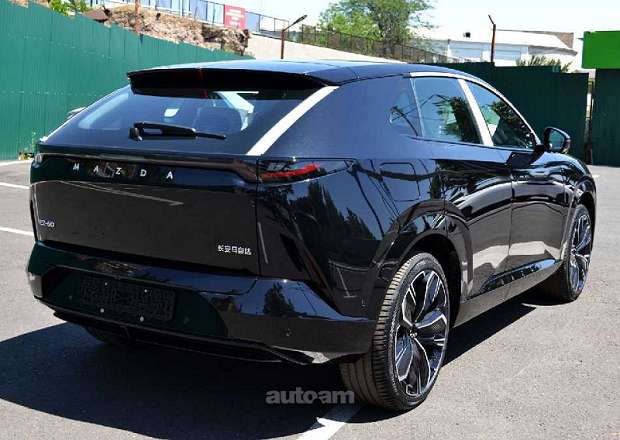 Mazda EZ-60 2025 — լուսանկար 8